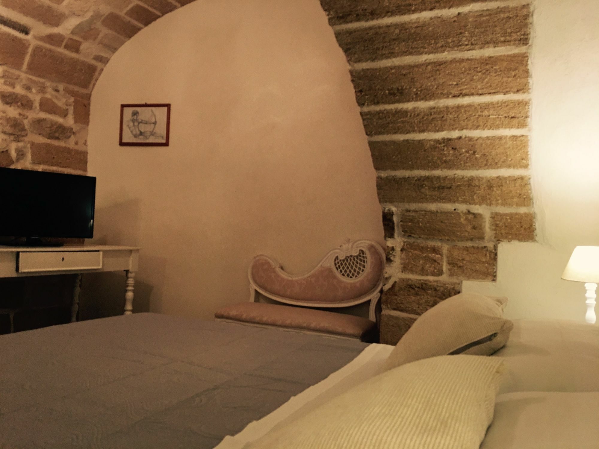 Palazzo Saraceno Hotel Taranto Bagian luar foto